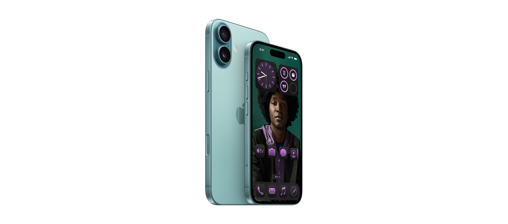 6.7 inch iPhone 16 Plus and 6.1 inch iPhone 16 in Teal