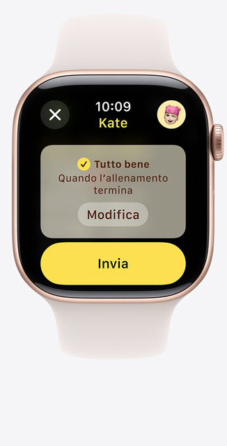 Un Apple Watch Series 10 visto di fronte che mostra la funzione “Tutto bene” impostata per una sessione di allenamento. 